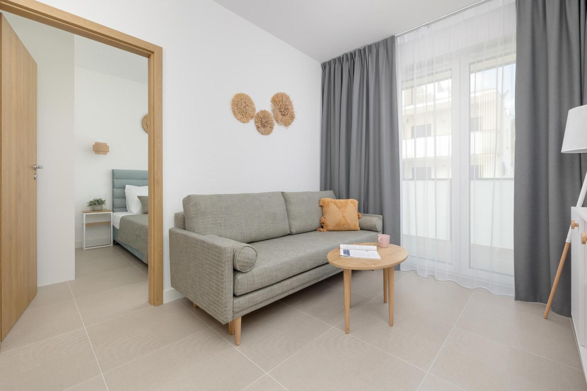 Aquamarina Dabki Marina Invest Aparthotel Bagian luar foto