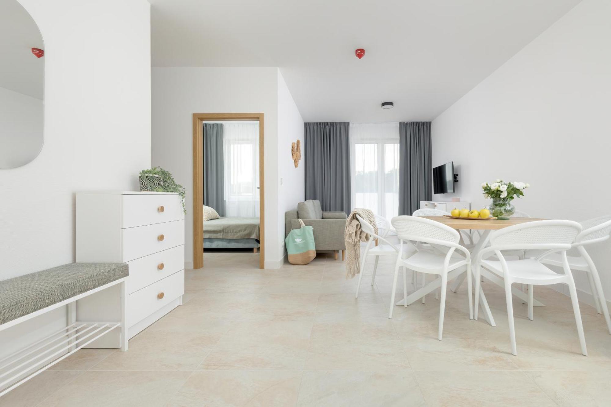 Aquamarina Dabki Marina Invest Aparthotel Bagian luar foto