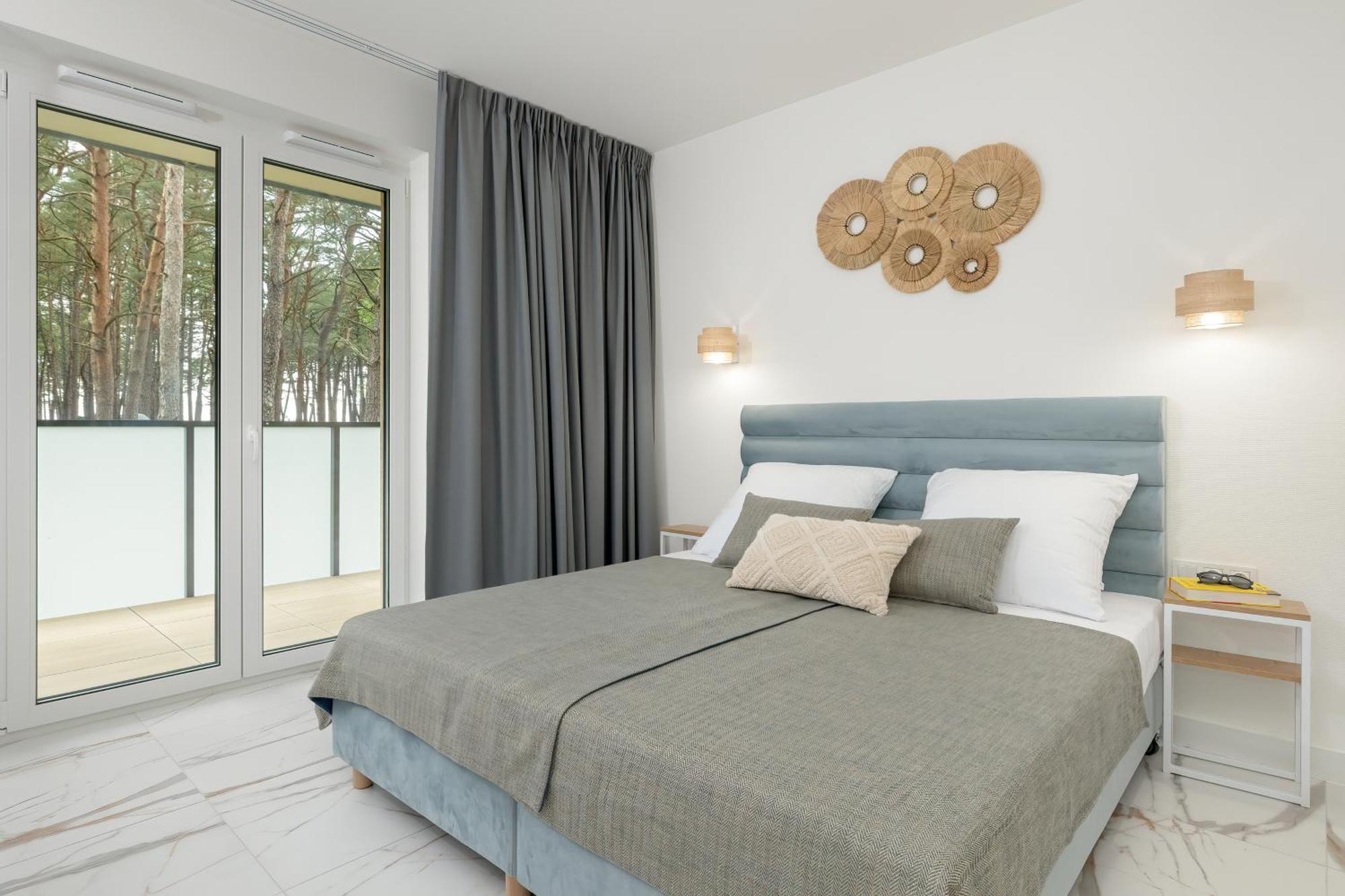 Aquamarina Dabki Marina Invest Aparthotel Bagian luar foto