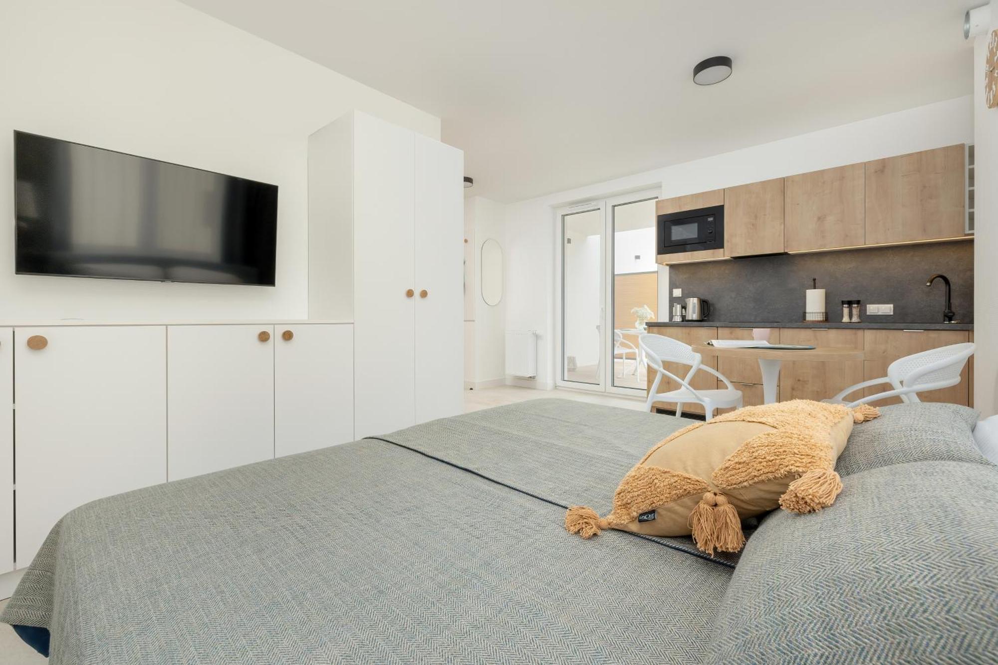 Aquamarina Dabki Marina Invest Aparthotel Bagian luar foto